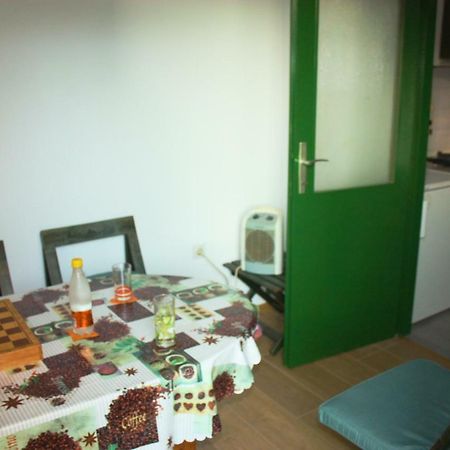 As Apartman Apartment โรวีน ภายนอก รูปภาพ