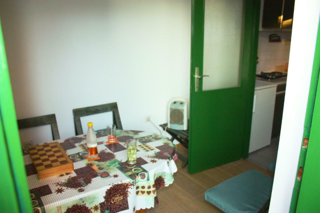 As Apartman Apartment โรวีน ภายนอก รูปภาพ